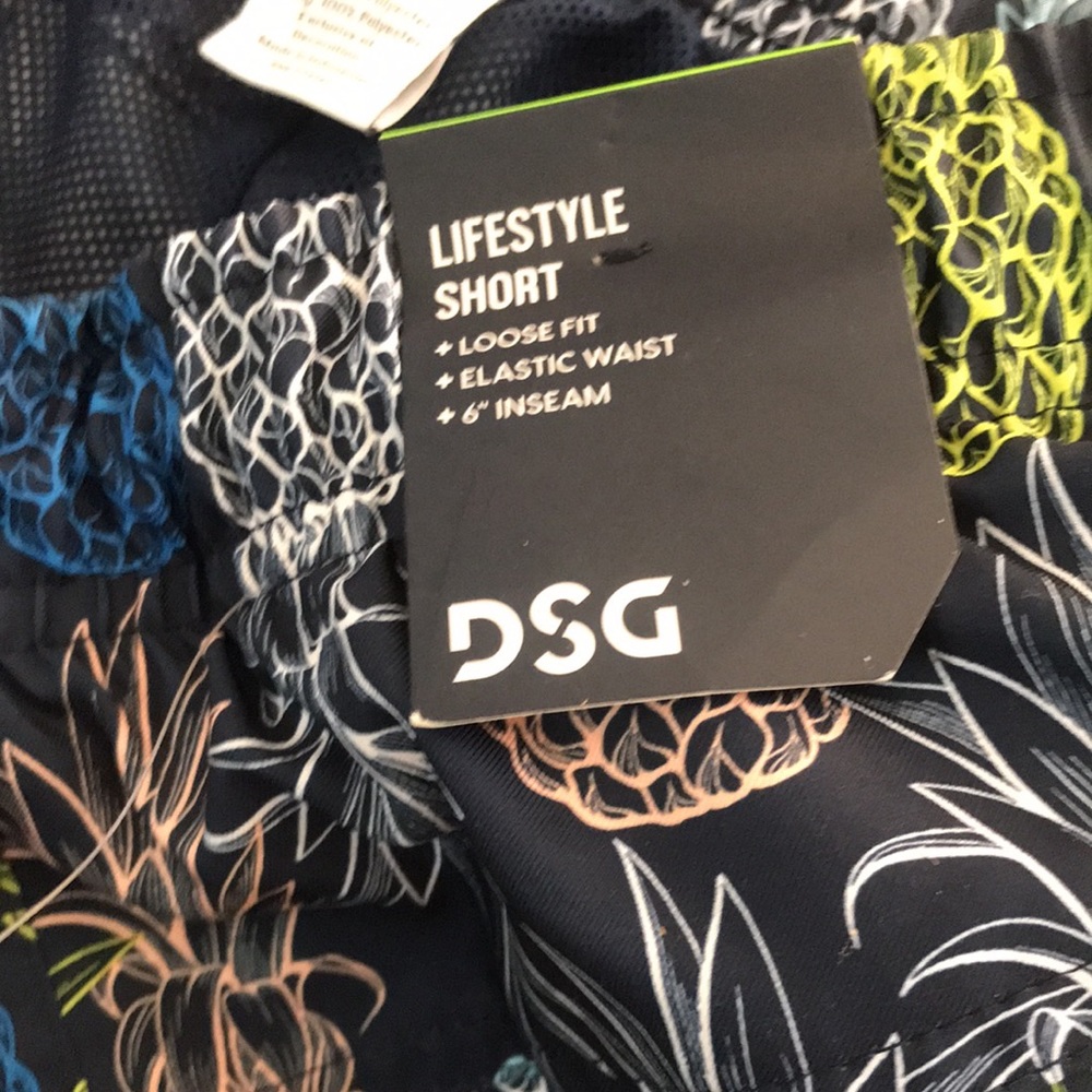 DSG men’s lifestyle short university navy pineapple NWT size 2XL - Picture 3 of 8